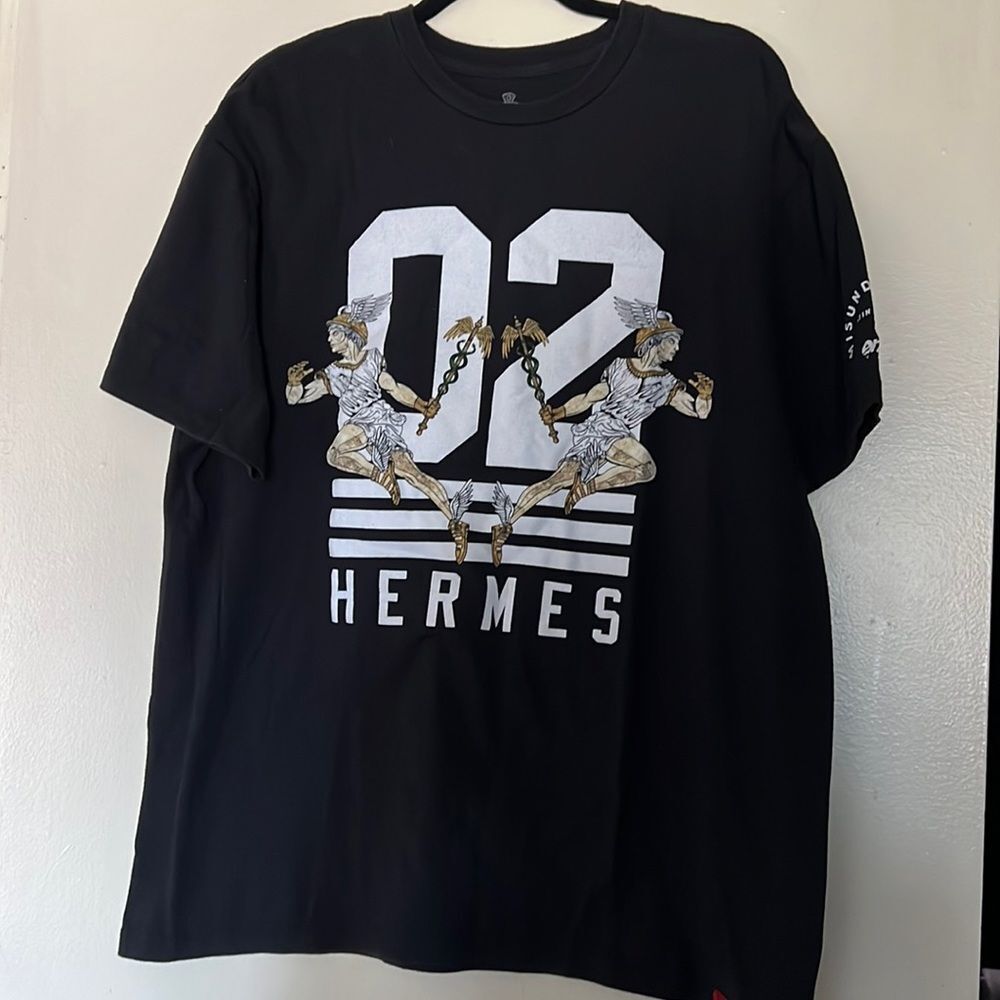 Nice graphic shirt